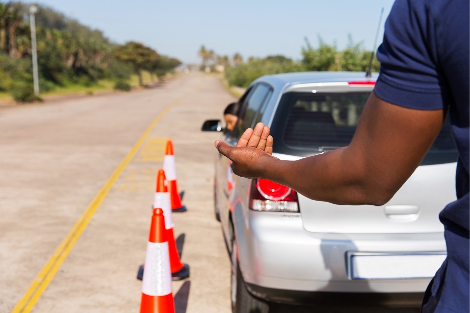 How To Back Into A Parking Space For The Driving Test