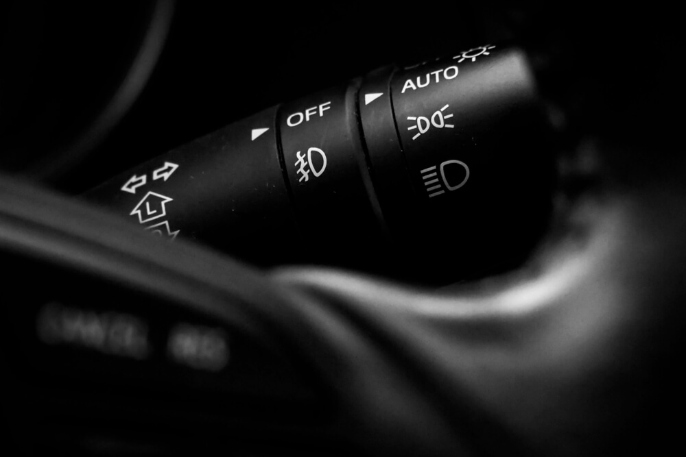 When Should High Beam Headlights ("High Beams") Be Used?