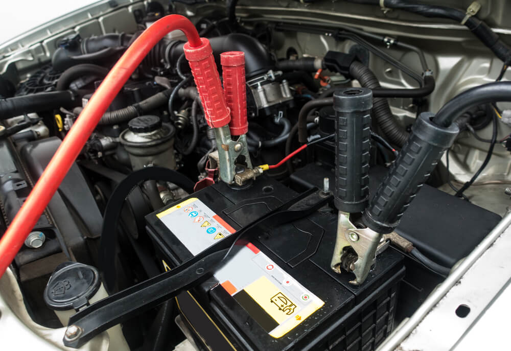 how to attach jumper cables