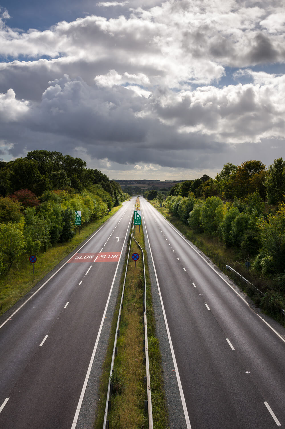 Which Sign Means Dual Carriageway Ends Ahead