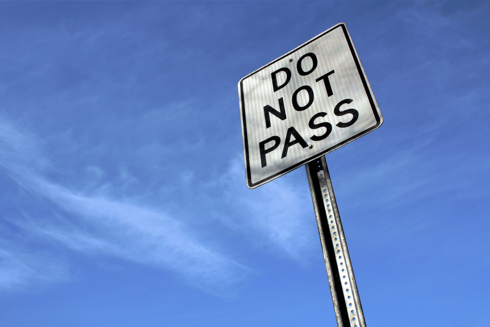 do-not-pass-sign-what-does-it-mean